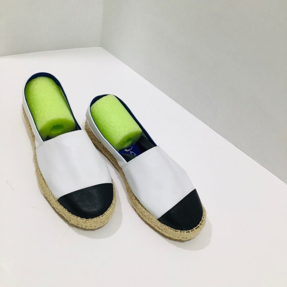 Jeffrey Campbell Ibiza Last Leather Flats. Sz 7.5 - Picture 2 of 8